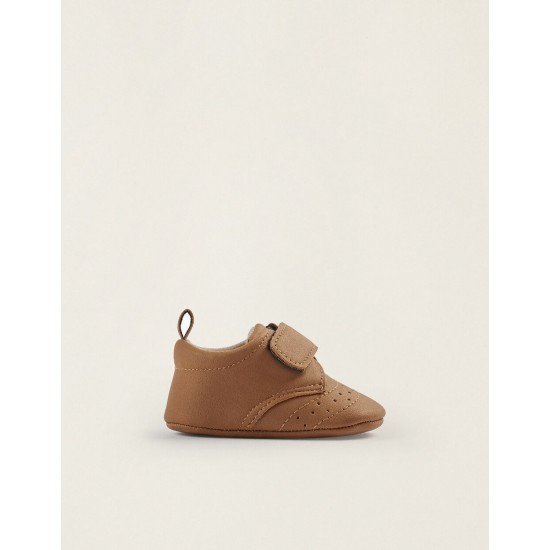 HOOK-AND-LOOP SHOES FOR NEWBORNS, BROWN