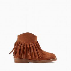 SUEDE SKIN BOOTS WITH BABY GIRL FRINGES, CAMEL